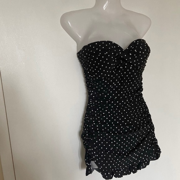 Polka Dot One Piece Swimsuit - Picture 4 of 7